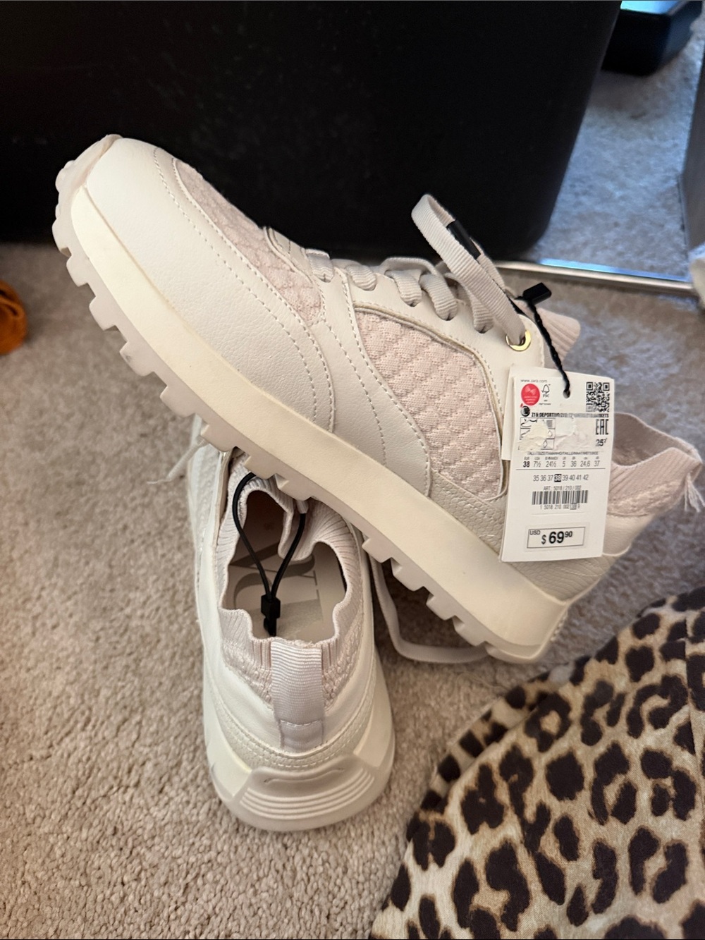 Zara Women's Lace-Up Sneakers